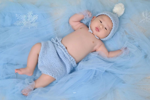 阿拉尔怀孕多久肚子会隆起
